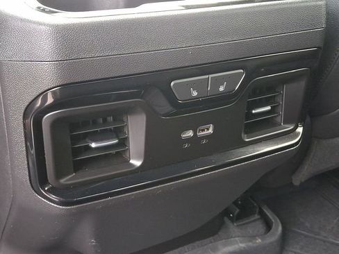 Used 2024 Chevrolet Silverado 1500 ZR2 image 13