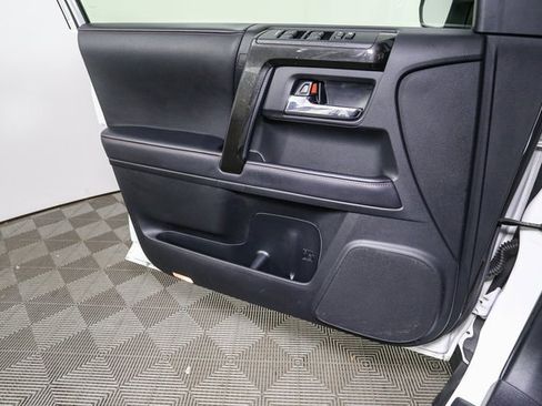 Used 2023 Toyota 4Runner TRD Off-Road Premium image 34