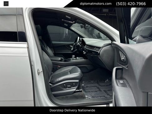 Used 2018 Audi Q7 3.0T Prestige w/ Prestige Package image 20