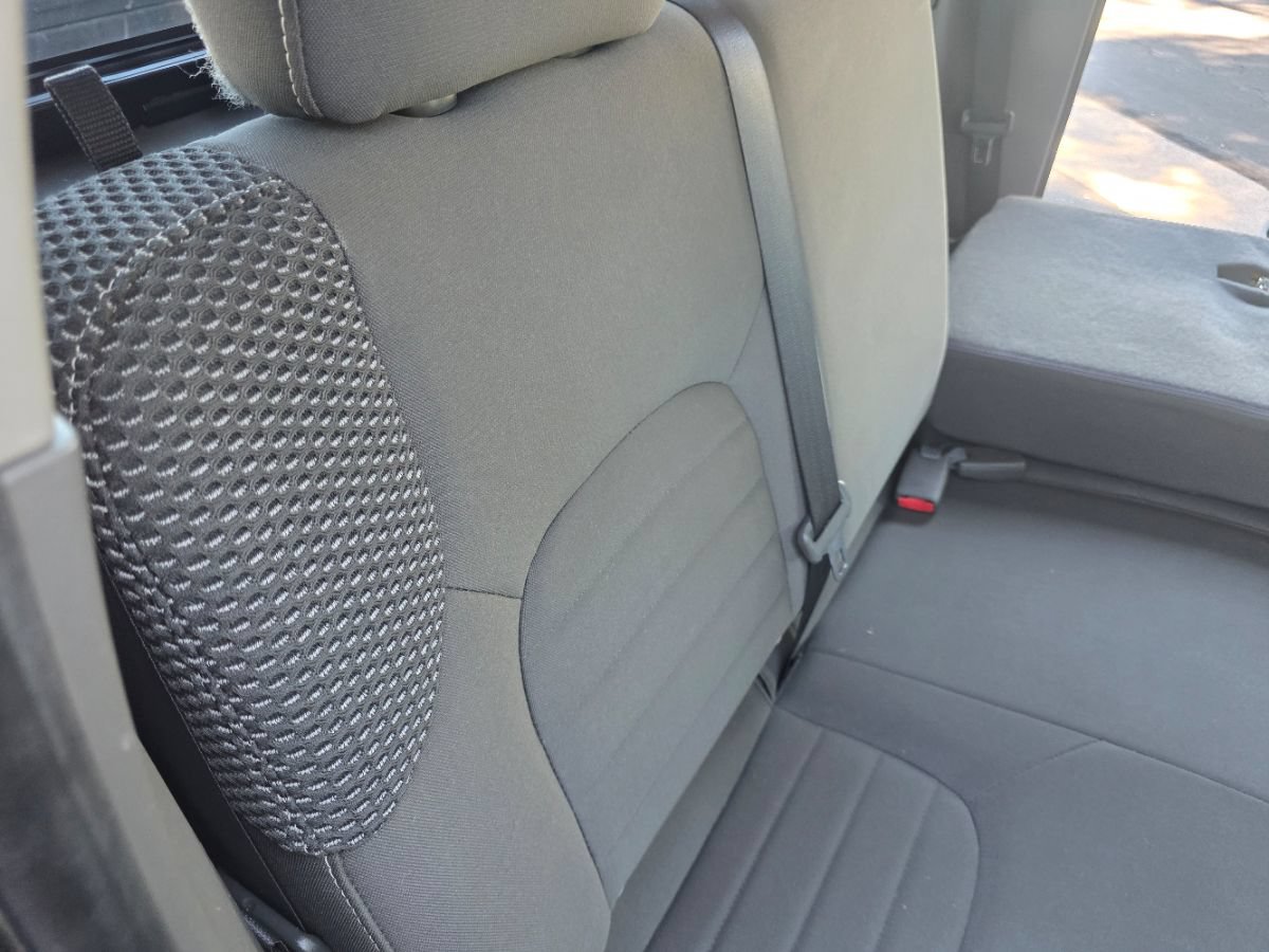 Used 2014 Nissan Frontier Desert Runner RWD image 37