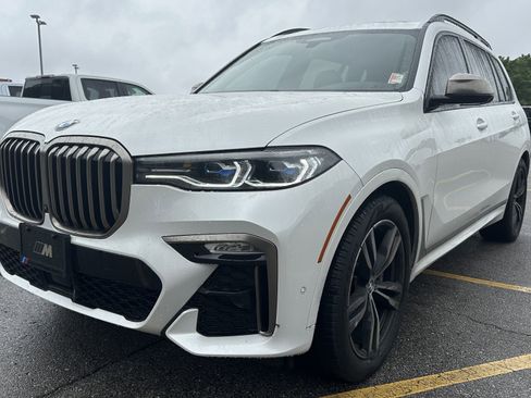 Used 2022 BMW X7 M50i w/ Dynamic Handling Package AWD/4WD image 5