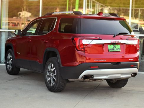 Used 2021 GMC Acadia SLE w/ Driver Convenience Package image 5