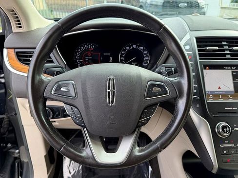 Used 2019 Lincoln MKC Select w/ Select Plus Package image 26
