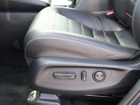 Certified 2025 Honda CR-V Sport Touring image 11
