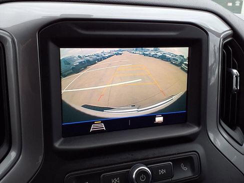 Used 2021 Chevrolet Silverado 1500 Custom image 11