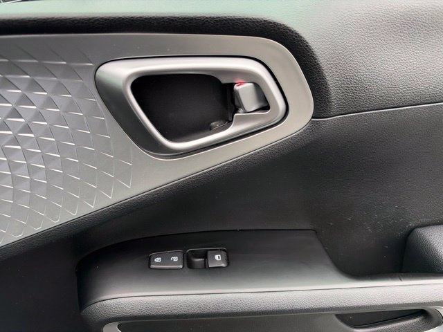 Certified 2024 Kia Soul LX w/ Option Group 015 FWD image 29