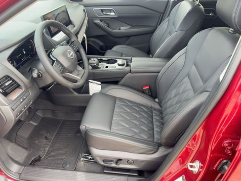 New 2026 Nissan Rogue Platinum w/ Tech Package image 5