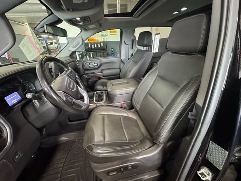 Used 2019 GMC Sierra 1500 SLT w/ SLT Premium Plus Package image 23