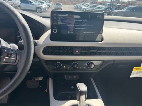 New 2026 Honda HR-V LX image 17
