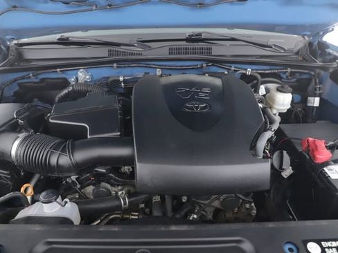 Used 2019 Toyota Tacoma SR5 image 15