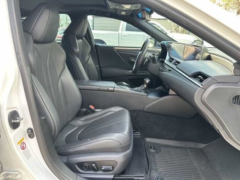 Used 2019 Lexus ES 350 F Sport w/ Accessory Package 2 FWD image 19