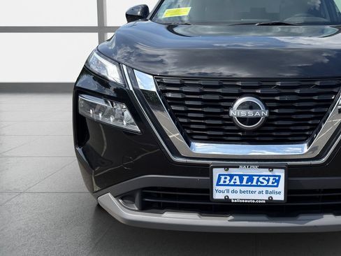 Used 2023 Nissan Rogue SV AWD/4WD image 9