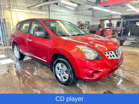 Used 2014 Nissan Rogue S AWD/4WD image 2