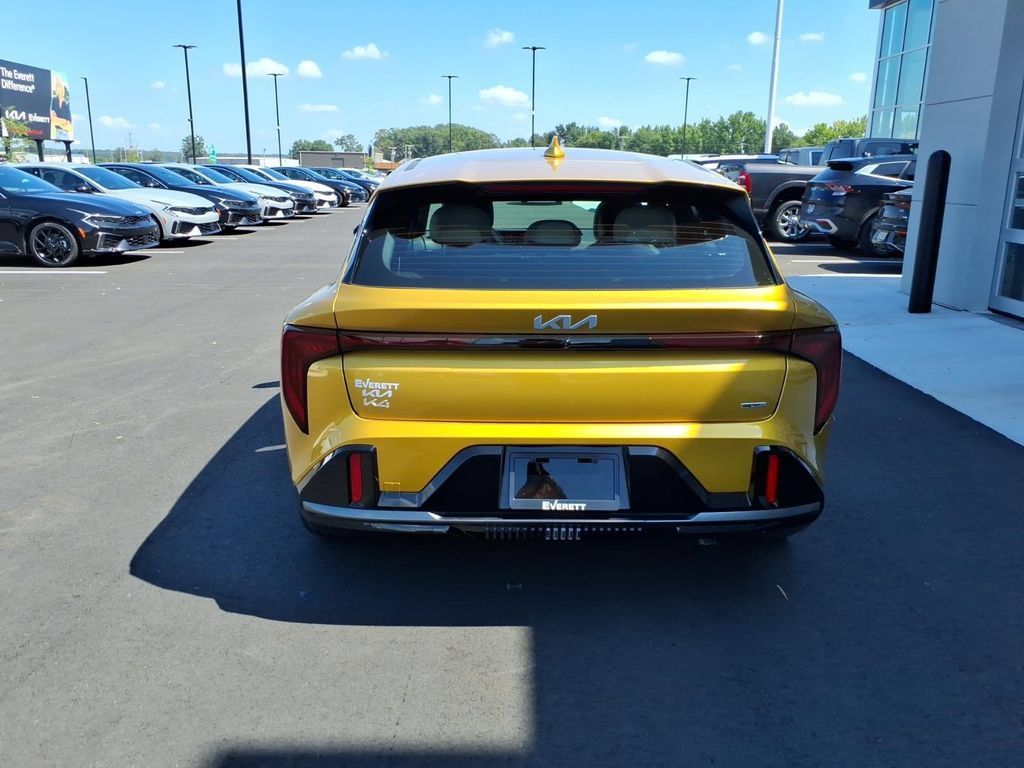 New 2026 Kia K4 GT-Line Turbo FWD image 5