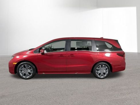 New 2026 Honda Odyssey Touring image 14