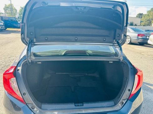 Used 2019 Honda Civic EX image 15