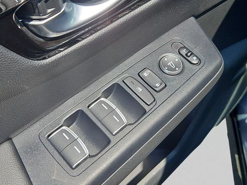 Used 2024 Honda CR-V EX-L image 27