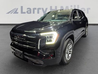 Used 2025 GMC Terrain Elevation