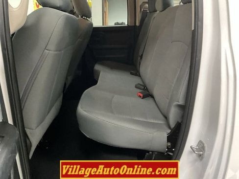 Used 2016 RAM 1500 Express AWD/4WD image 25