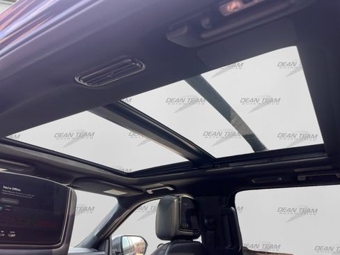 Used 2022 Ford Expedition Max Platinum AWD/4WD image 18