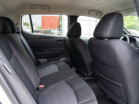 Certified 2025 Nissan Leaf SV Plus FWD image 26
