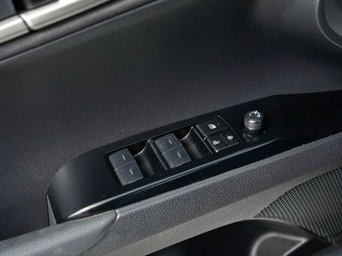 Used 2025 Toyota Camry LE FWD image 21