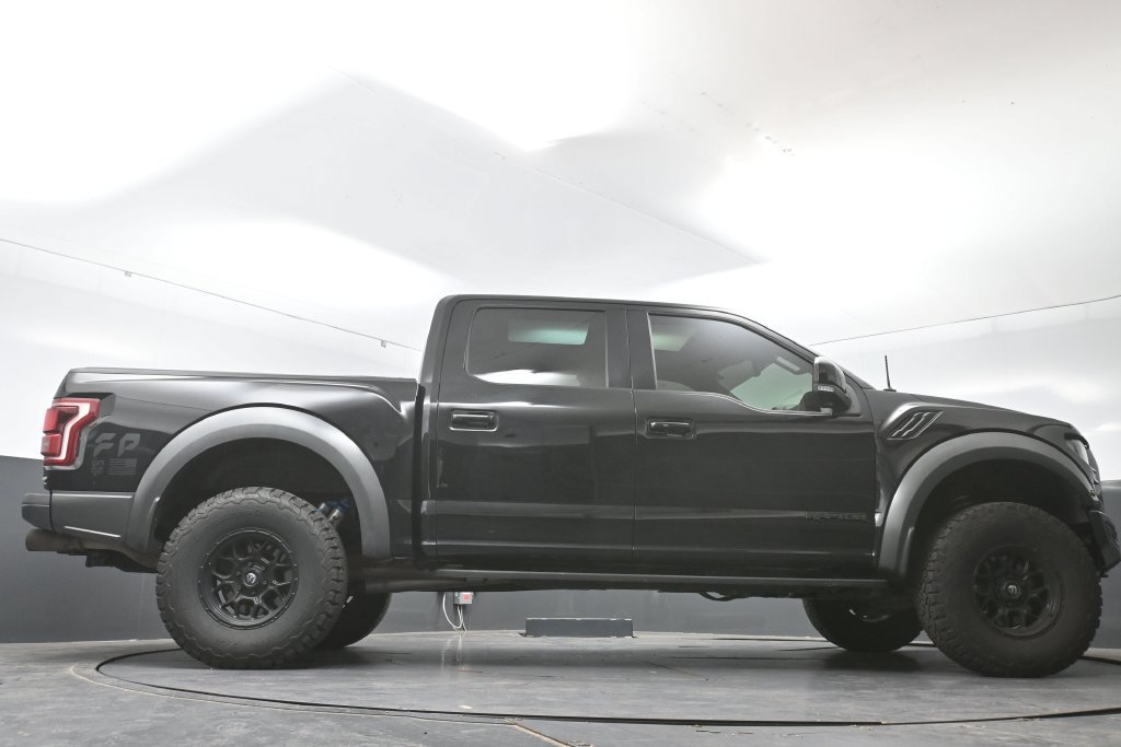 Used 2018 Ford F150 Raptor w/ Equipment Group 802A Luxury AWD/4WD image 66