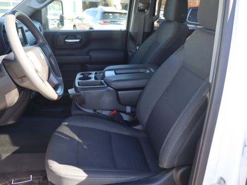 Certified 2024 Chevrolet Silverado 2500 Custom w/ Custom Value Package image 20