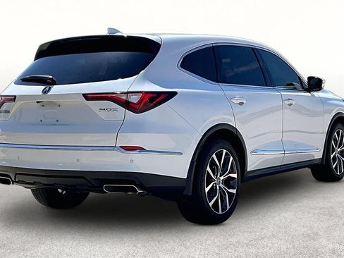 Used 2024 Acura MDX FWD w/ Technology Package image 12