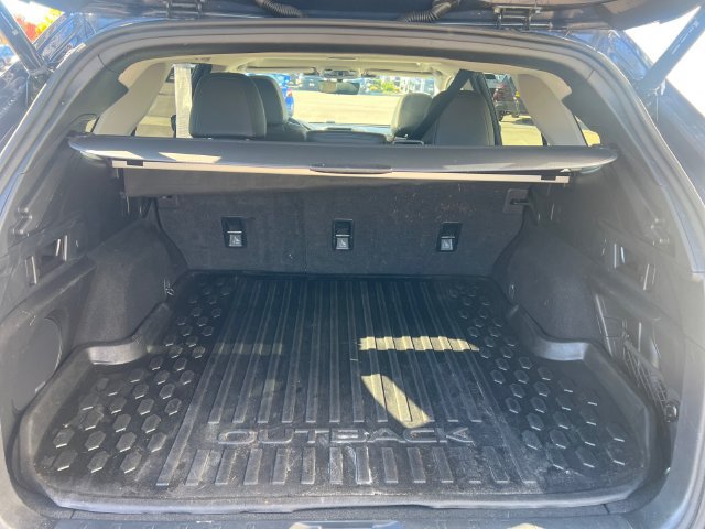 Used 2023 Subaru Outback Limited AWD/4WD image 22