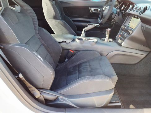 Used 2017 Ford Mustang Shelby GT350 w/ Electronics Package image 11