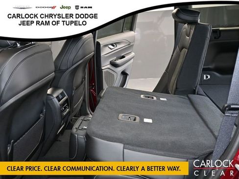 New 2025 Jeep Grand Cherokee Altitude image 34