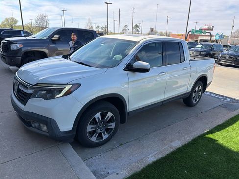 Used 2019 Honda Ridgeline RTL-E image 1