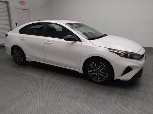 Used 2023 Kia Forte GT-Line w/ GT-Line Technology Package image 11