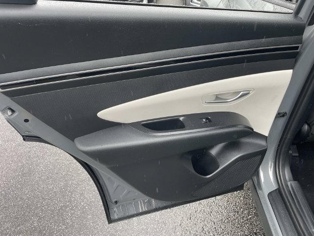 Used 2024 Hyundai Tucson SEL FWD image 18