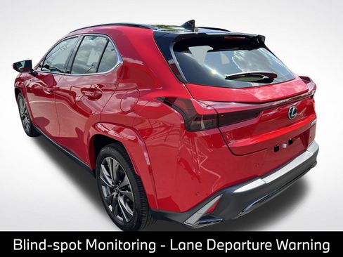 Used 2025 Lexus UX 300h FWD w/ Accessory Package (Z2) image 9