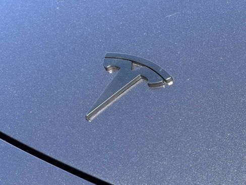 Used 2023 Tesla Model 3 Standard Range RWD image 4