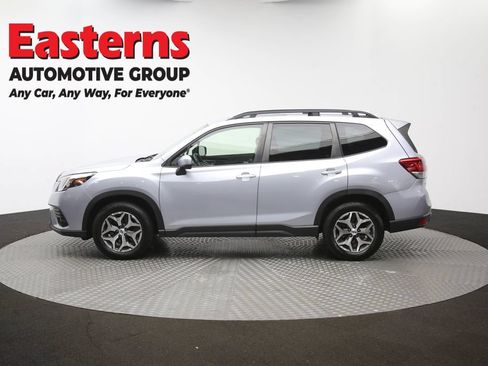 Used 2022 Subaru Forester Premium AWD/4WD image 63