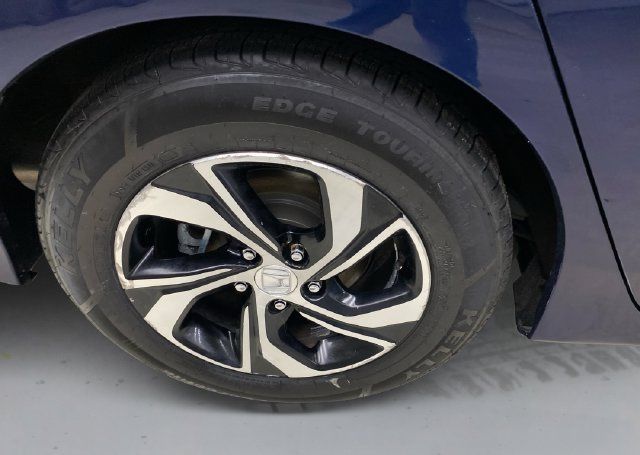 Used 2017 Honda Accord LX image 17