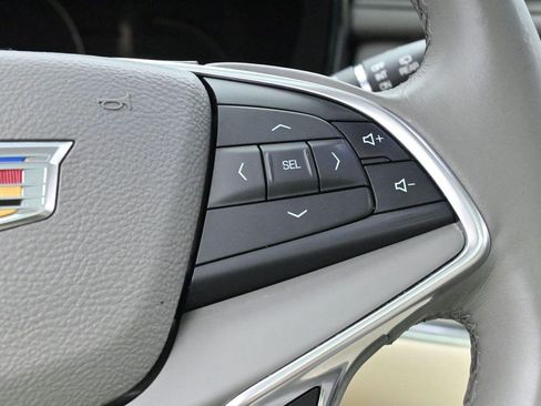 Used 2017 Cadillac XT5 Luxury w/ Driver Awareness Package FWD image 23