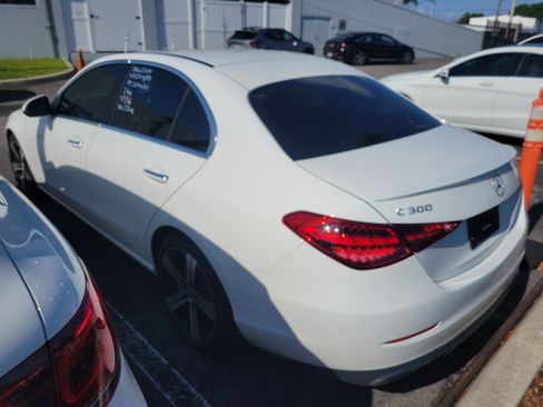 Certified 2022 Mercedes-Benz C 300 Sedan image 4