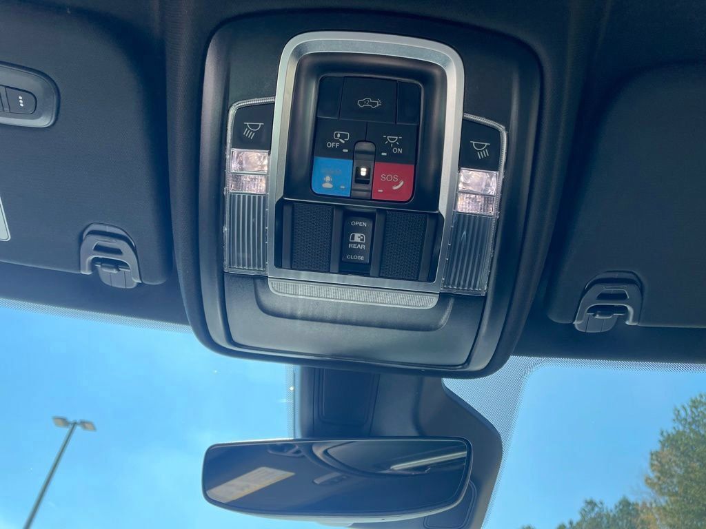 New 2026 RAM 1500 Big Horn AWD/4WD image 18