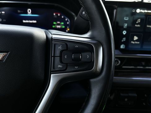Used 2024 Chevrolet Silverado 2500 LT AWD/4WD image 17
