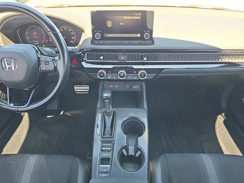 Used 2022 Honda Civic Sport image 11