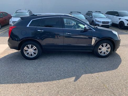 Used 2015 Cadillac SRX Luxury AWD/4WD image 4