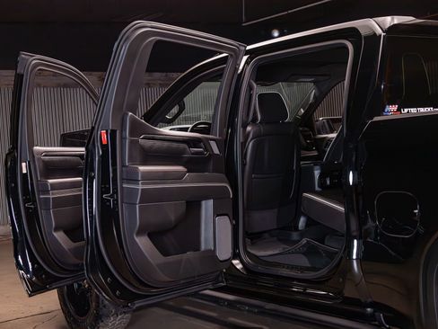 Used 2024 GMC Sierra 1500 AT4X w/ AT4X AEV Edition AWD/4WD image 29