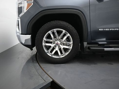 Used 2019 GMC Sierra 1500 SLT w/ SLT Premium Plus Package AWD/4WD image 6