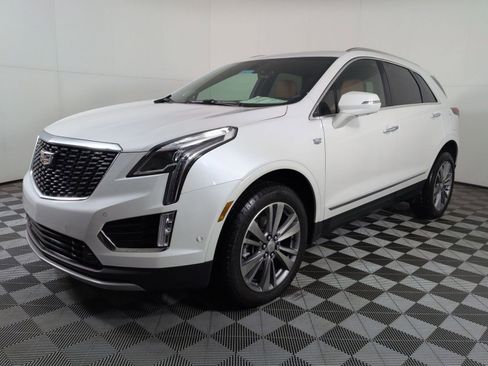 New 2025 Cadillac XT5 Premium Luxury w/ Technology Package image 3