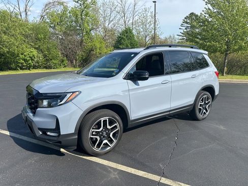 Used 2022 Honda Passport Elite image 3