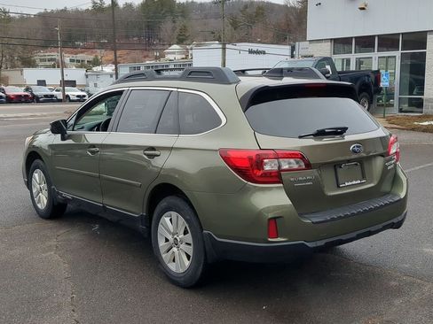 Used 2016 Subaru Outback 2.5i Premium image 6
